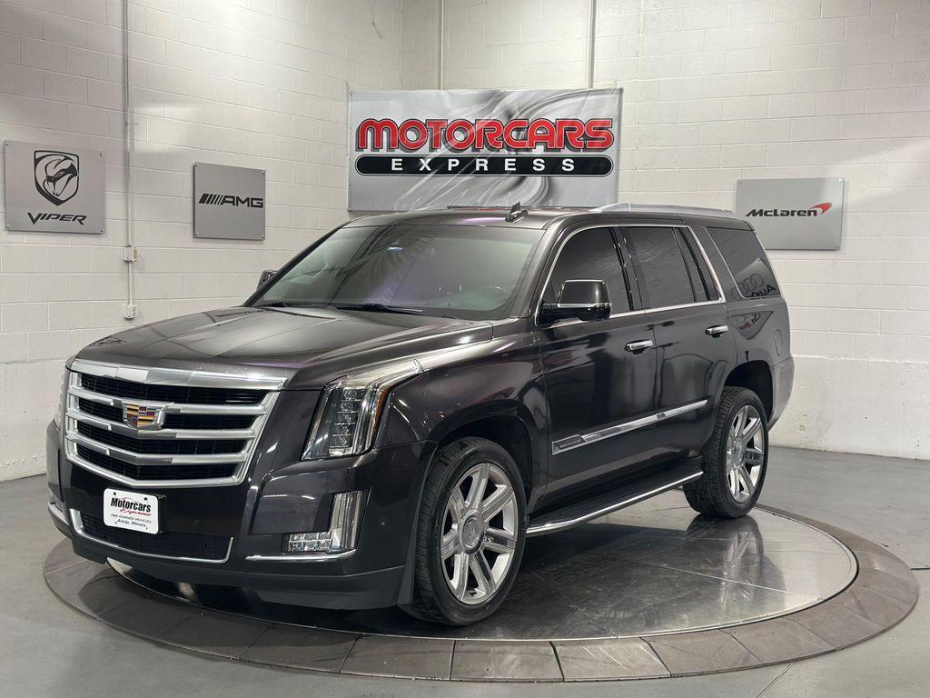 used 2018 Cadillac Escalade car, priced at $25,891