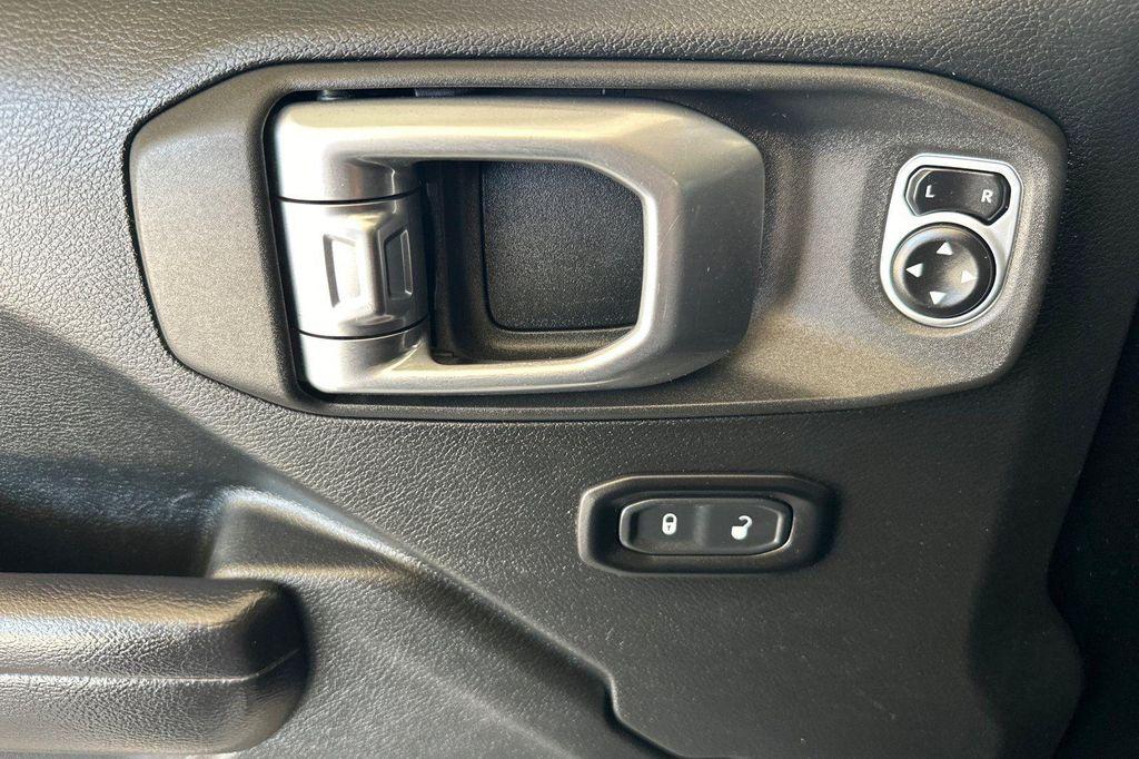 used 2020 Jeep Wrangler Unlimited car, priced at $29,225