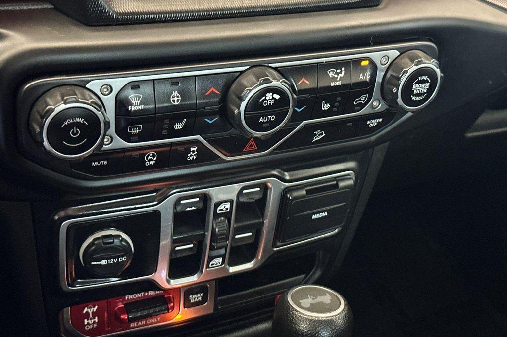 used 2020 Jeep Wrangler Unlimited car, priced at $29,225