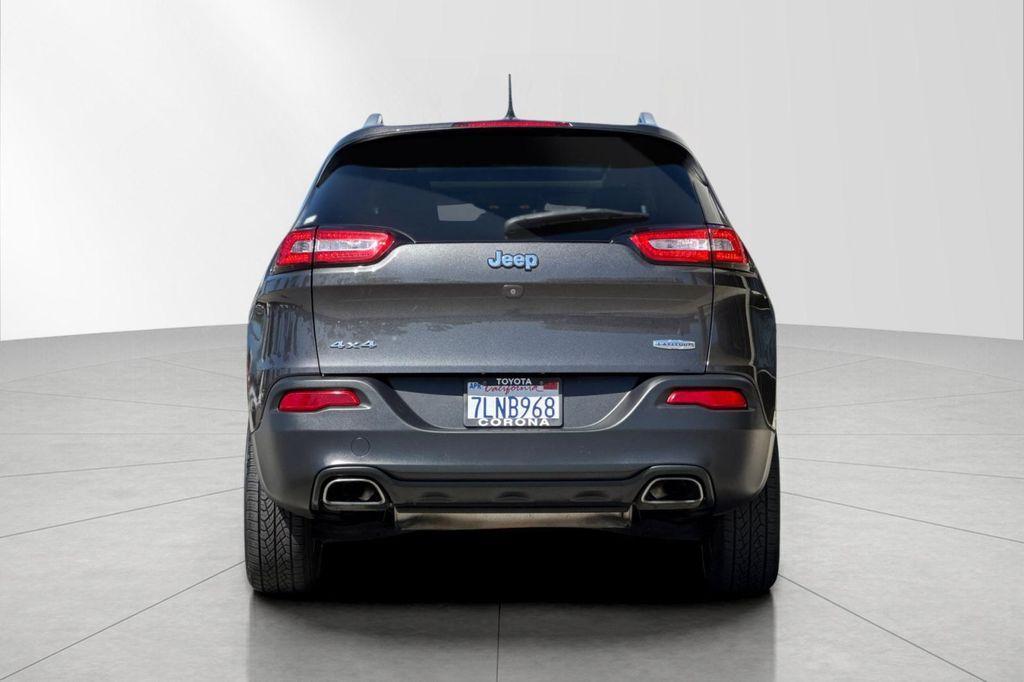 used 2015 Jeep Cherokee car, priced at $11,996