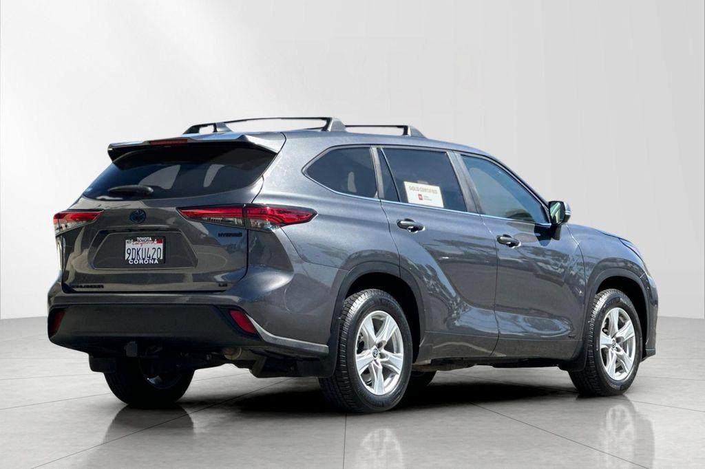 used 2023 Toyota Highlander Hybrid car, priced at $31,997
