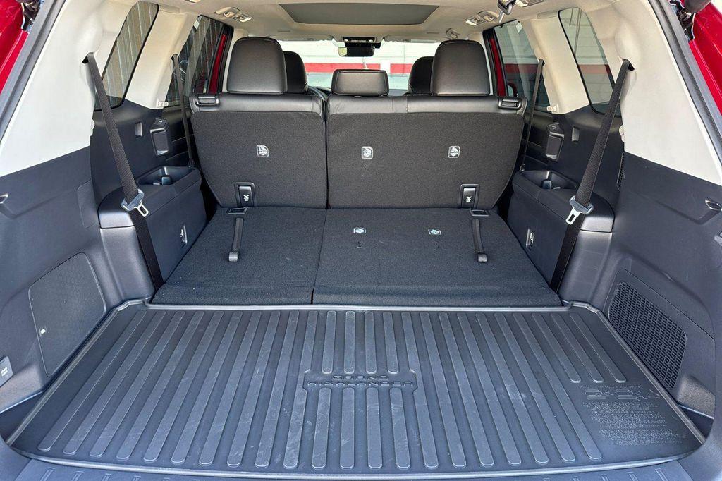 new 2026 Toyota Grand Highlander Hybrid car, priced at $58,016