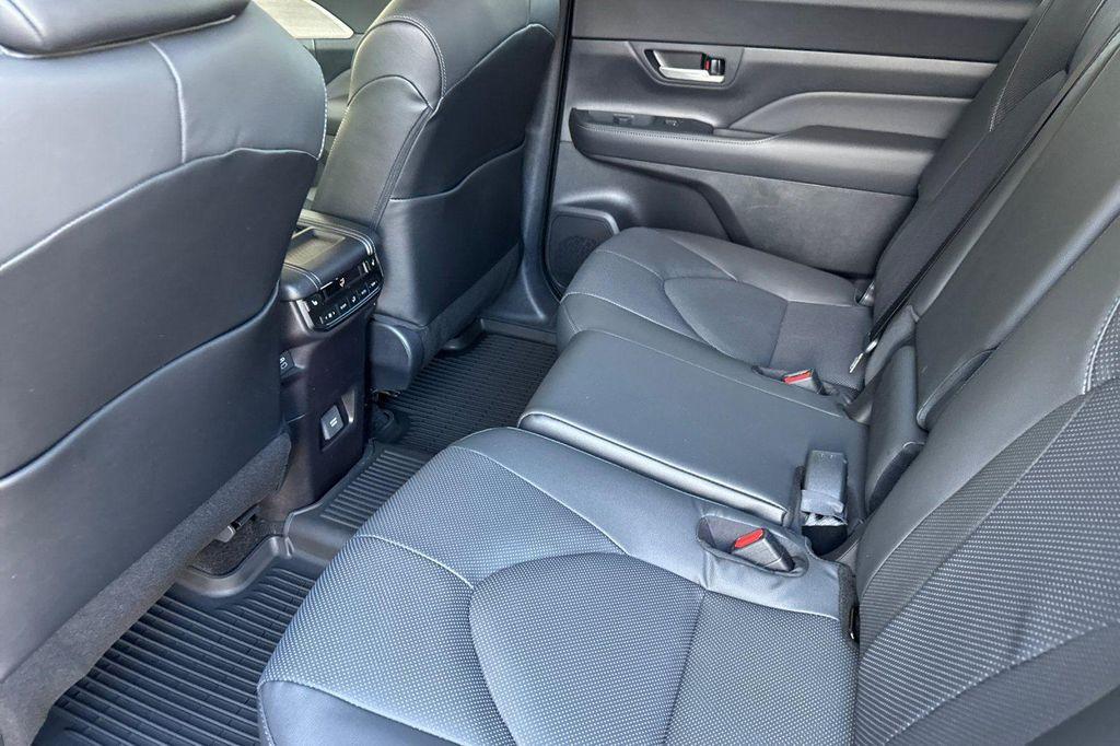 new 2026 Toyota Grand Highlander Hybrid car, priced at $58,016