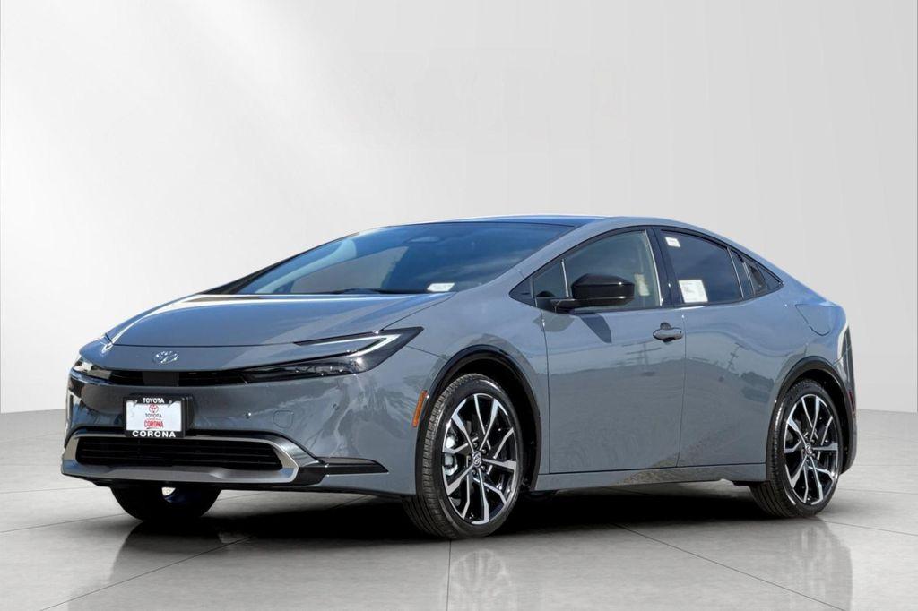 new 2026 Toyota Prius Plug-In Hybrid car, priced at $39,374