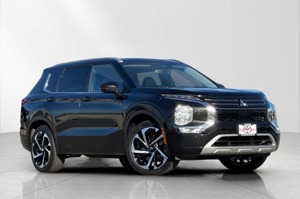 used 2022 Mitsubishi Outlander car, priced at $21,410