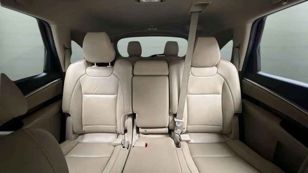 used 2017 Acura MDX car, priced at $17,791