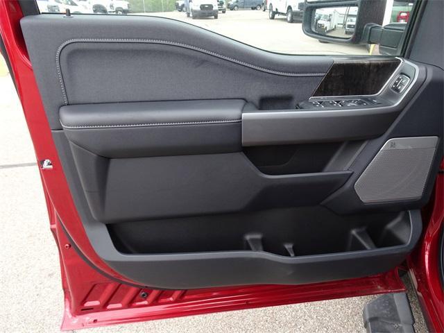 new 2025 Ford F-250 car, priced at $82,540