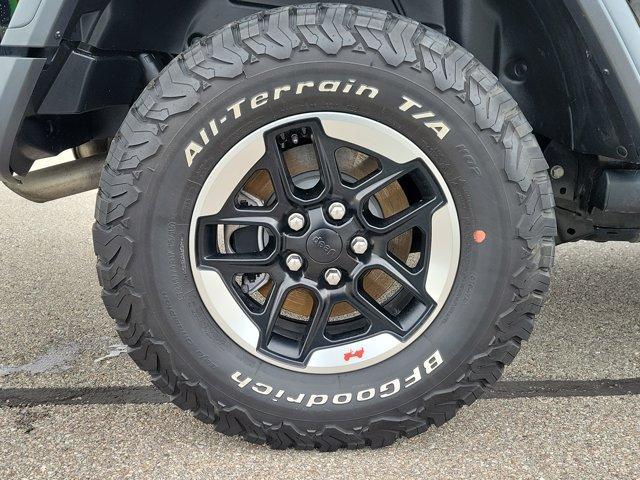 used 2021 Jeep Wrangler Unlimited car, priced at $34,740