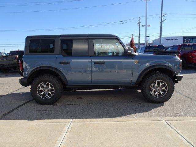 new 2025 Ford Bronco car, priced at $60,135