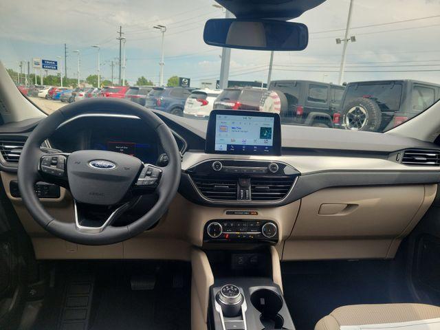 used 2022 Ford Escape car, priced at $23,548
