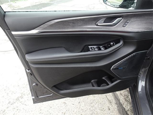 used 2023 Jeep Grand Cherokee L car, priced at $23,948