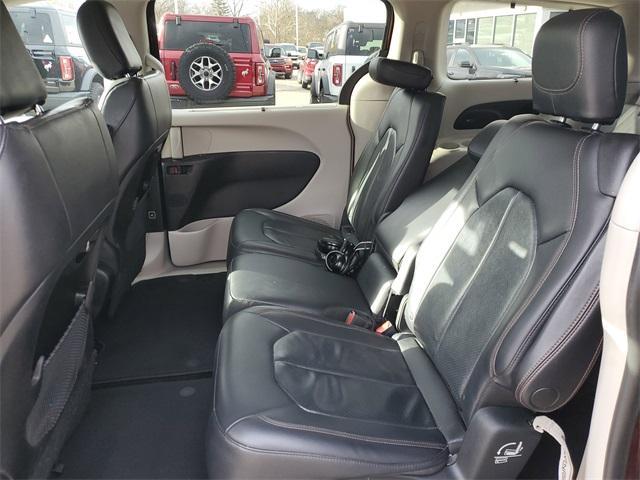 used 2018 Chrysler Pacifica car, priced at $11,248