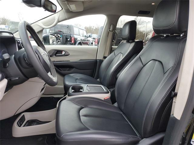used 2023 Chrysler Pacifica car, priced at $23,947