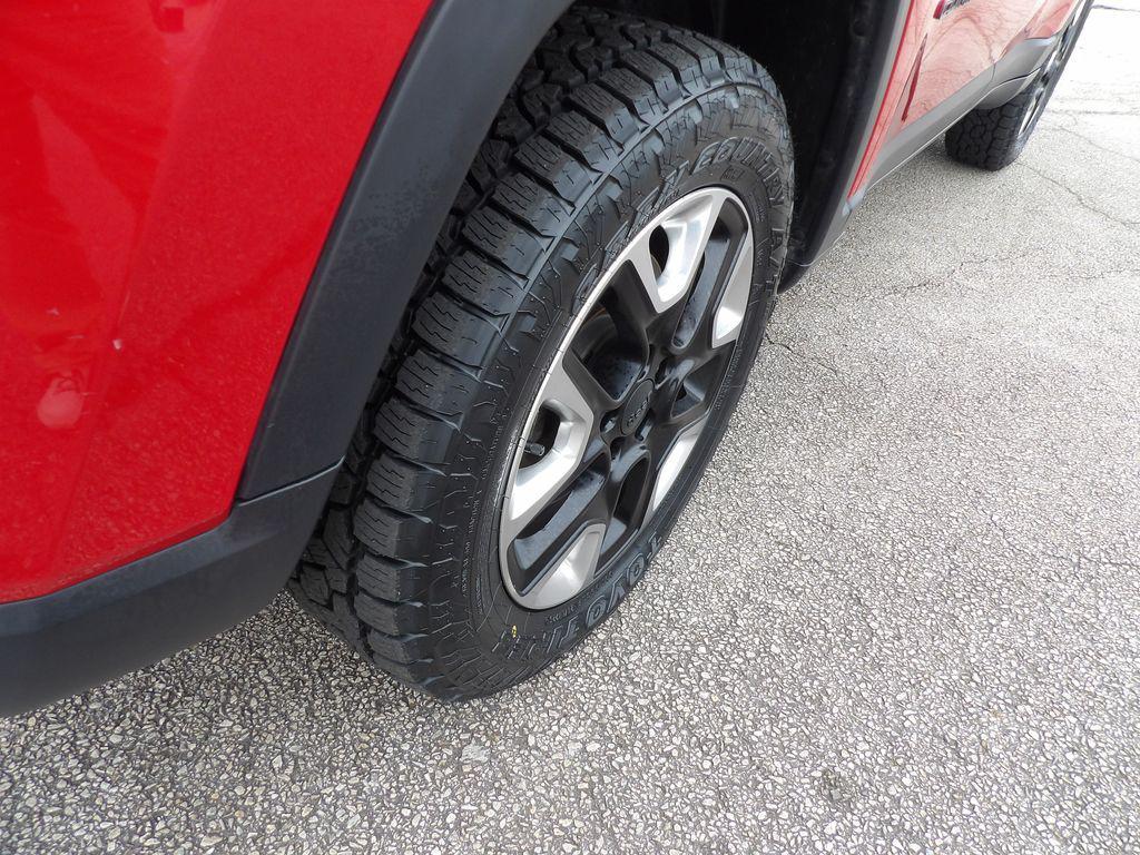 used 2018 Jeep Compass car, priced at $14,998