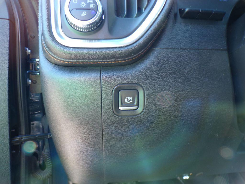 used 2022 GMC Sierra 2500 car, priced at $57,998
