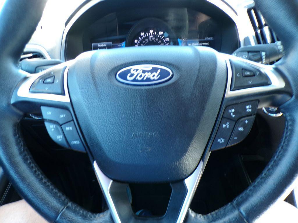 used 2024 Ford Edge car, priced at $25,998