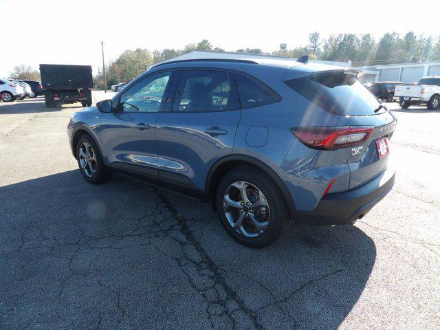 used 2025 Ford Escape car, priced at $23,998