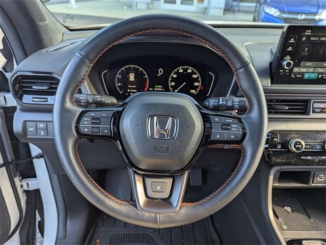 used 2025 Honda Pilot car, priced at $44,950