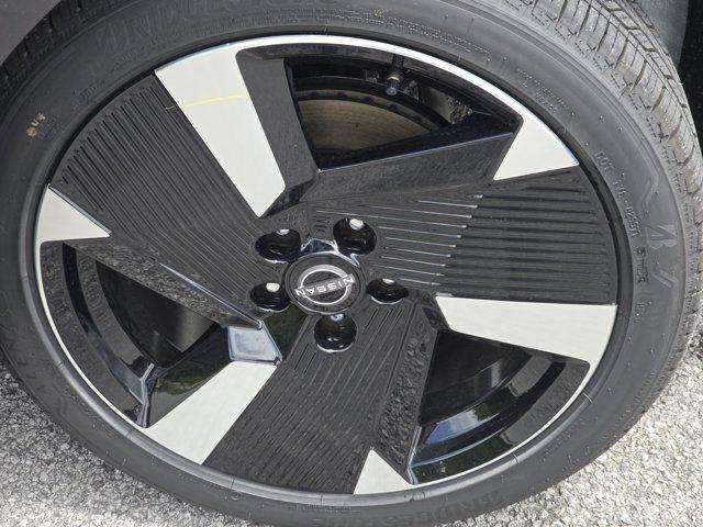 new 2025 Nissan Kicks car, priced at $26,900