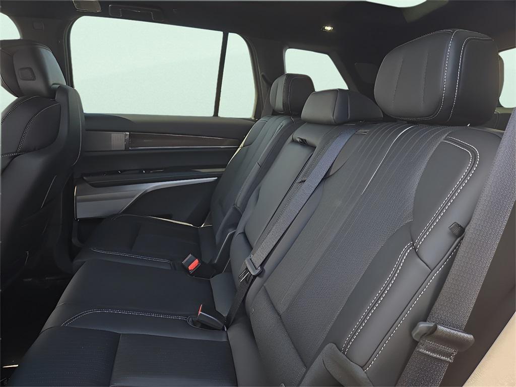 new 2026 Cadillac VISTIQ car, priced at $80,215