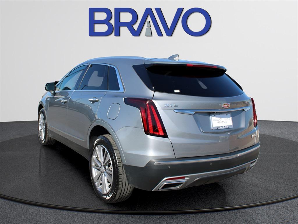 used 2025 Cadillac XT5 car, priced at $34,615
