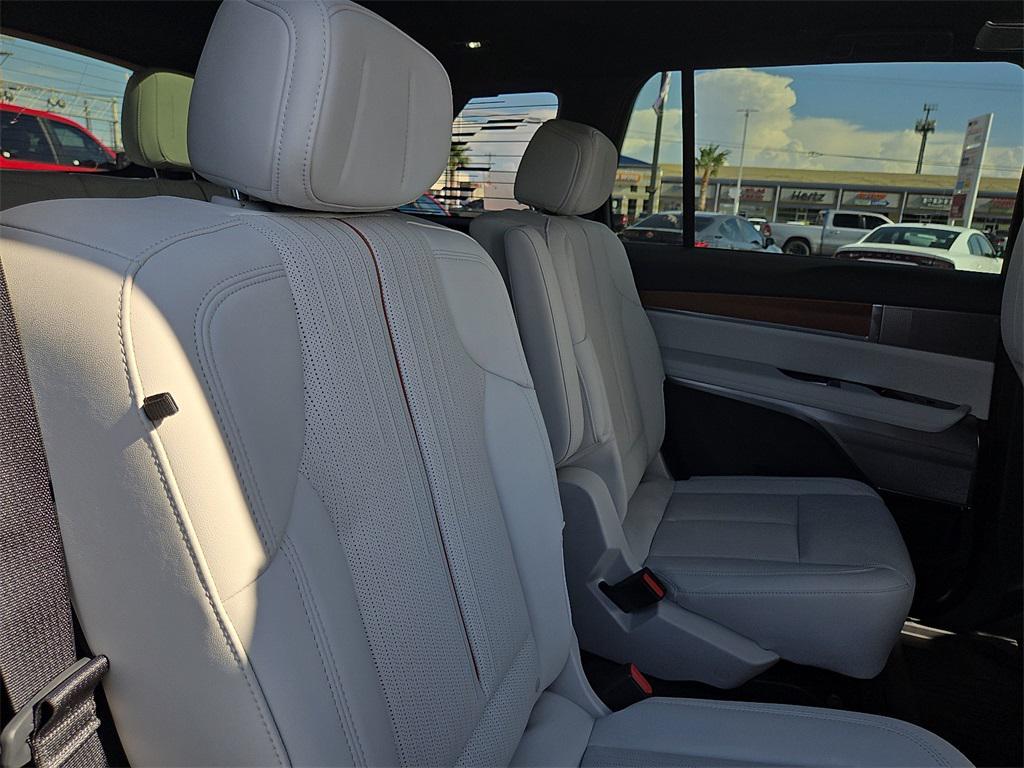 new 2026 Cadillac VISTIQ car, priced at $82,390