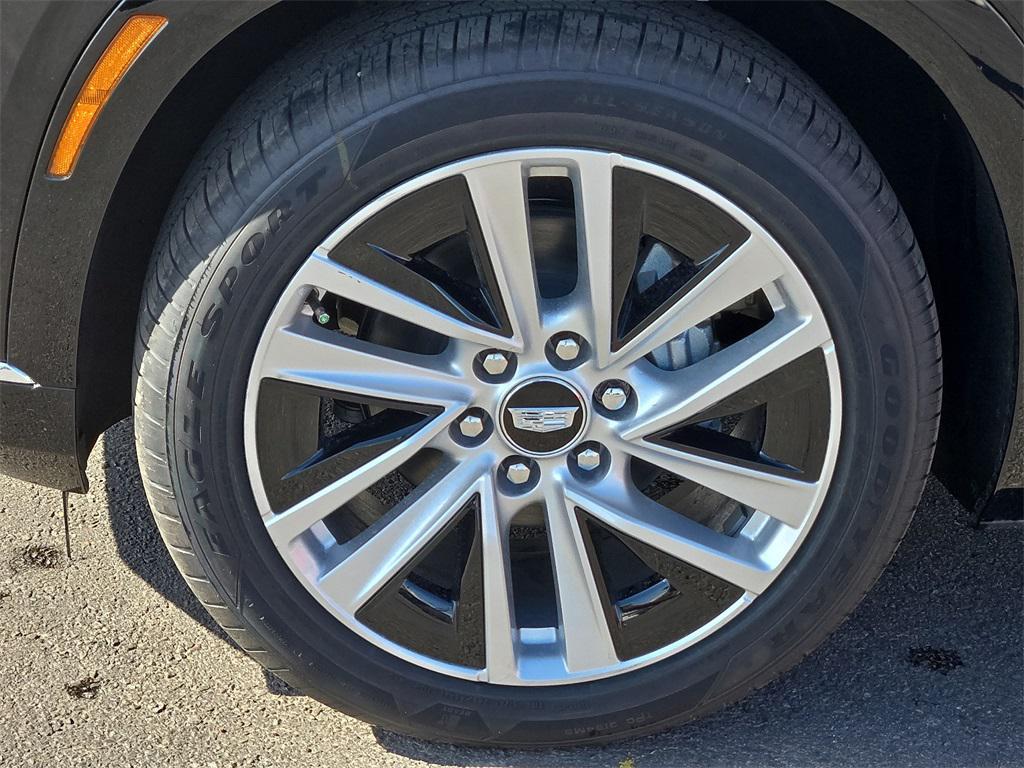 new 2026 Cadillac VISTIQ car, priced at $82,390