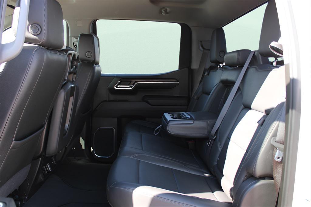 used 2024 GMC Sierra 1500 car, priced at $36,285