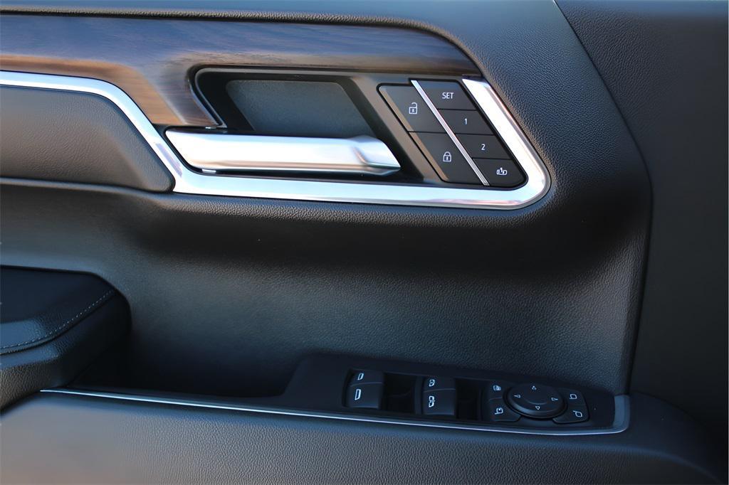 used 2024 GMC Sierra 1500 car, priced at $36,285