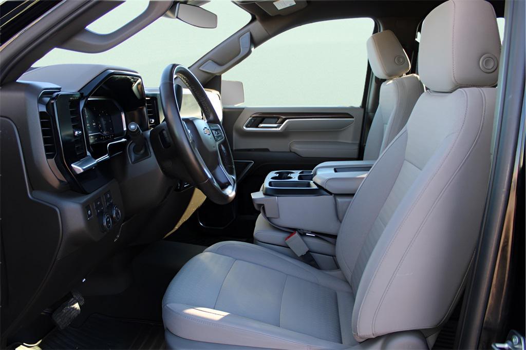 used 2025 Chevrolet Silverado 1500 car, priced at $42,185