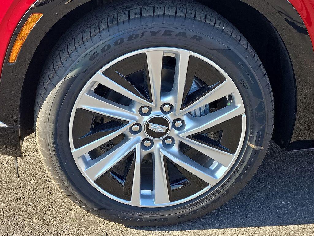 new 2026 Cadillac VISTIQ car, priced at $82,595