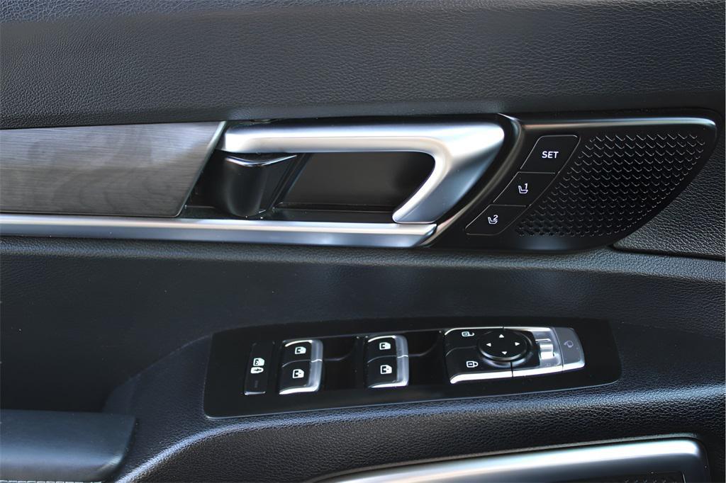 used 2023 Kia Telluride car, priced at $38,170