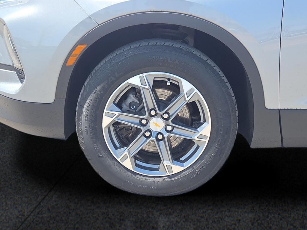 used 2024 Chevrolet Blazer car, priced at $29,393