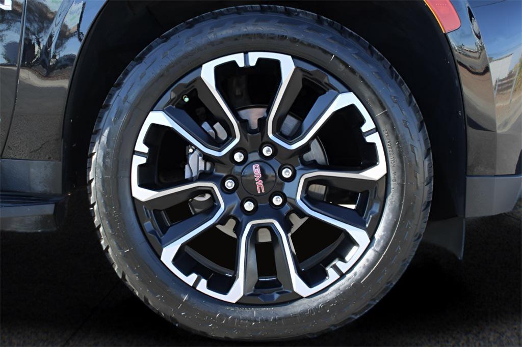 used 2022 GMC Yukon car, priced at $47,520