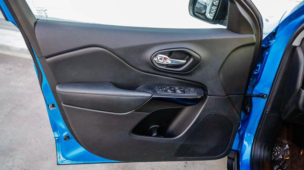 used 2021 Jeep Cherokee car, priced at $19,695