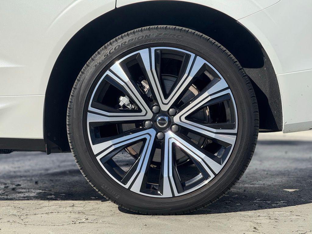 used 2023 Volvo XC60 Recharge Plug-In Hybrid car, priced at $44,495