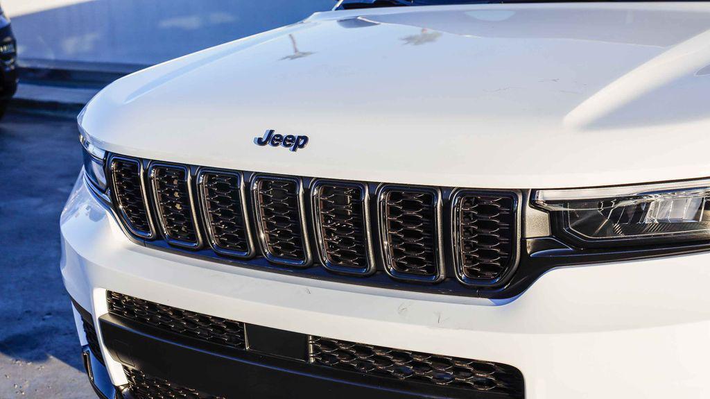new 2025 Jeep Grand Cherokee L car, priced at $36,591