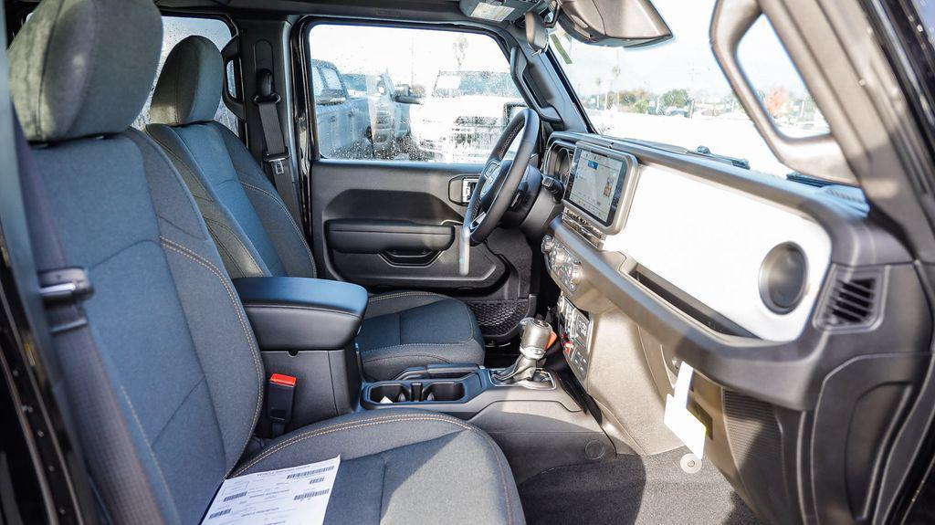 new 2026 Jeep Wrangler car, priced at $43,691