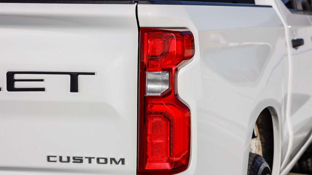 used 2022 Chevrolet Silverado 1500 car, priced at $23,995