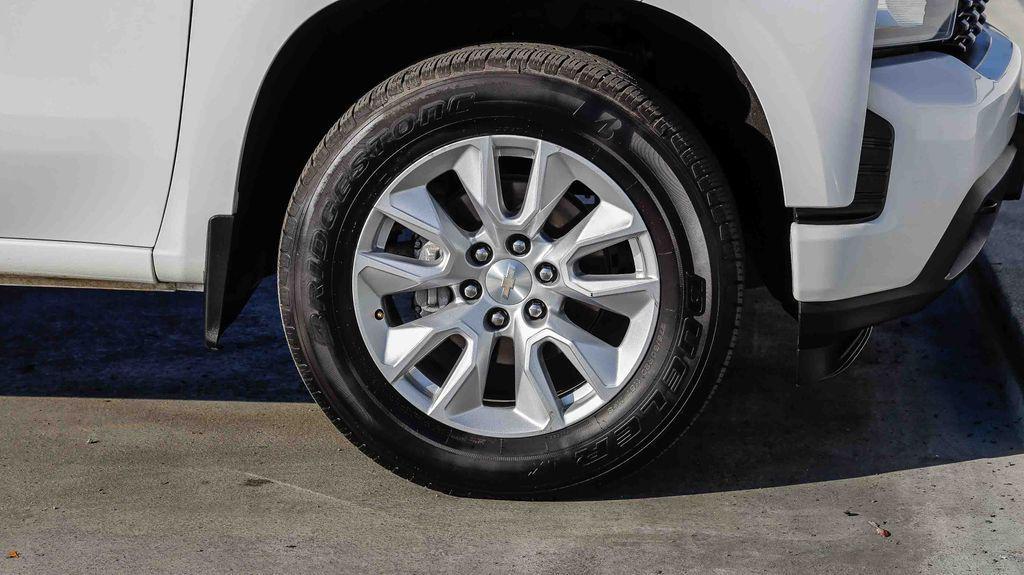 used 2022 Chevrolet Silverado 1500 car, priced at $23,995