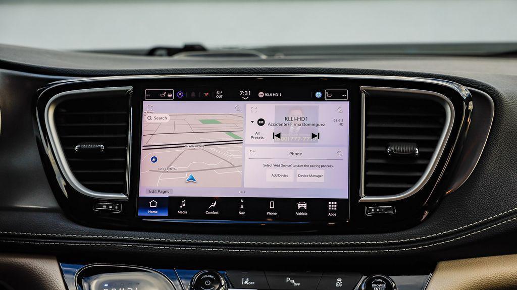 used 2024 Chrysler Pacifica Hybrid car, priced at $24,595