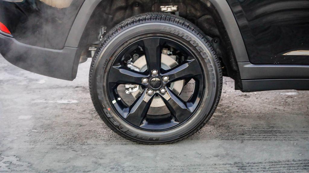 new 2025 Jeep Grand Cherokee car, priced at $34,046