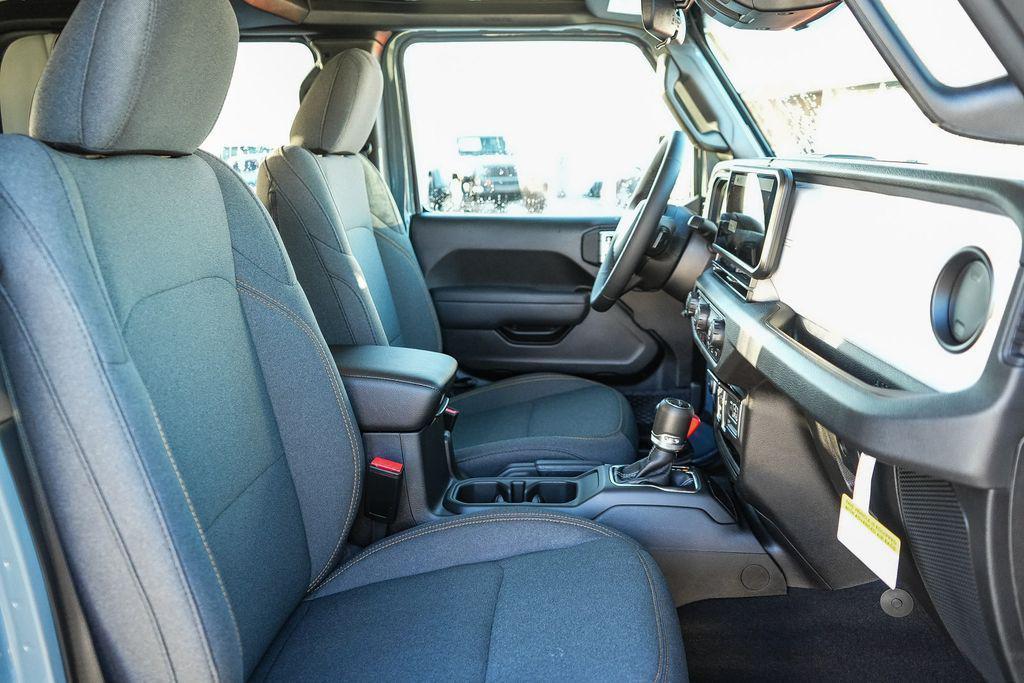 new 2026 Jeep Gladiator car, priced at $39,119