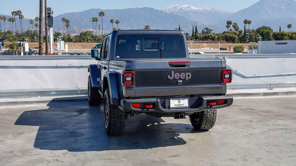 new 2026 Jeep Gladiator car, priced at $48,594