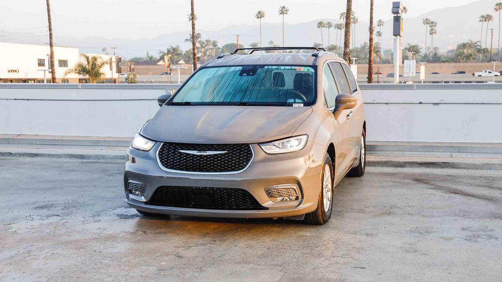 used 2022 Chrysler Pacifica car, priced at $17,765