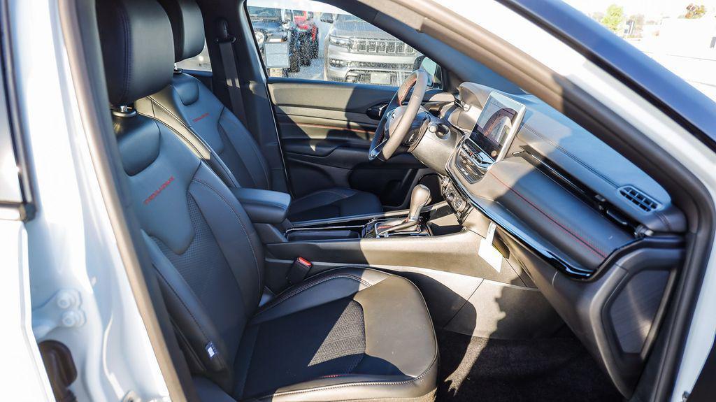 new 2026 Jeep Compass car, priced at $26,482