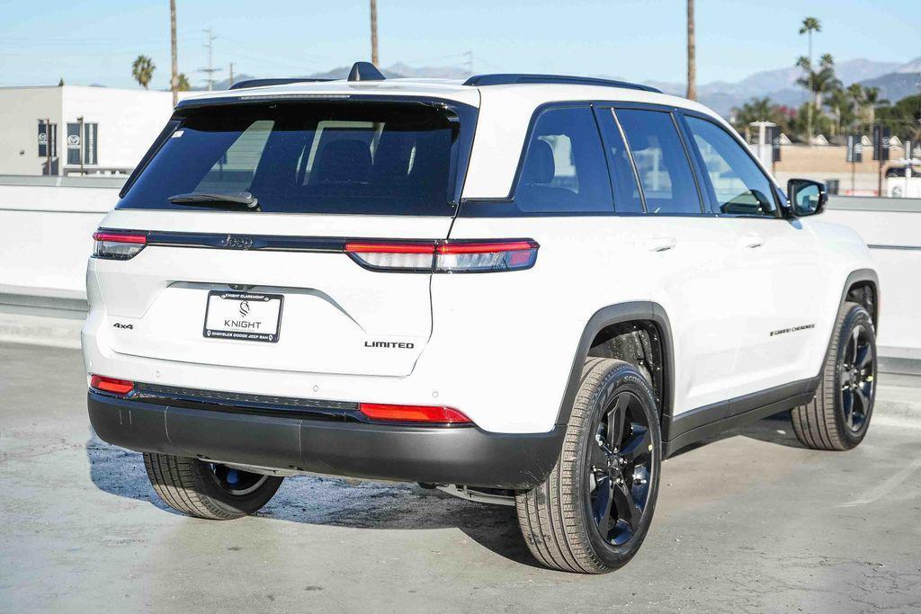 new 2025 Jeep Grand Cherokee car, priced at $34,626