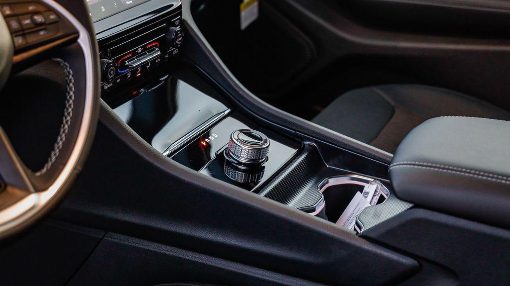 new 2025 Jeep Grand Cherokee car, priced at $34,346