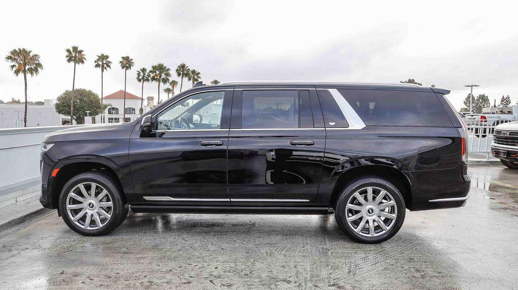 used 2024 Cadillac Escalade ESV car, priced at $91,995