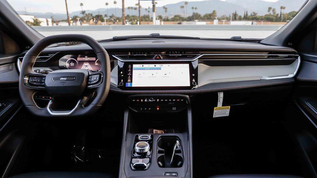 new 2026 Jeep Cherokee car, priced at $37,475